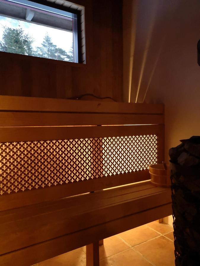 Metsaraeaegu Wellness Villa Ulendi Buitenkant foto